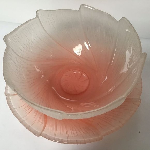Vintage Pink Lotus Identification Art Glass Tea Bowl W/ Saucer - Picture 2 of 8